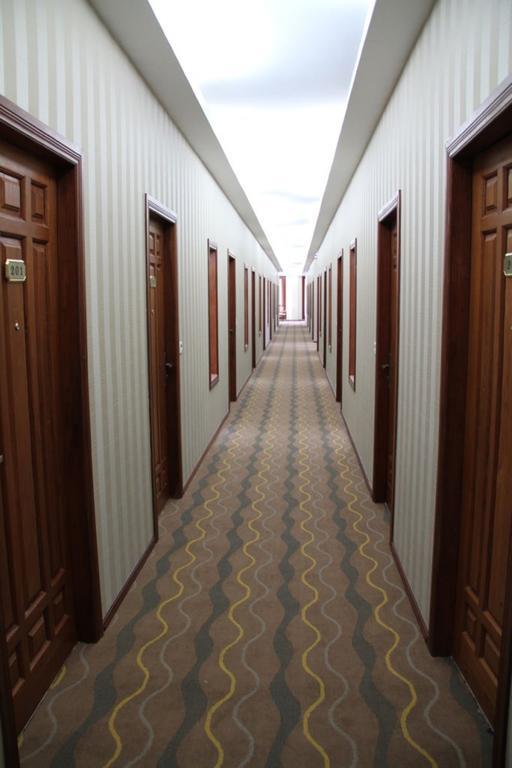 Sky Man Hotel Gyogon Buitenkant foto