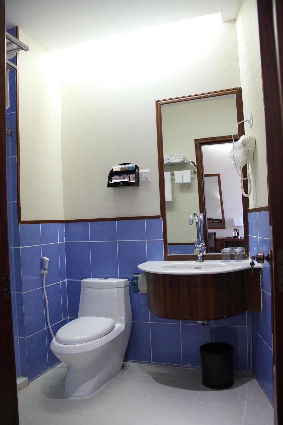 Sky Man Hotel Gyogon Buitenkant foto